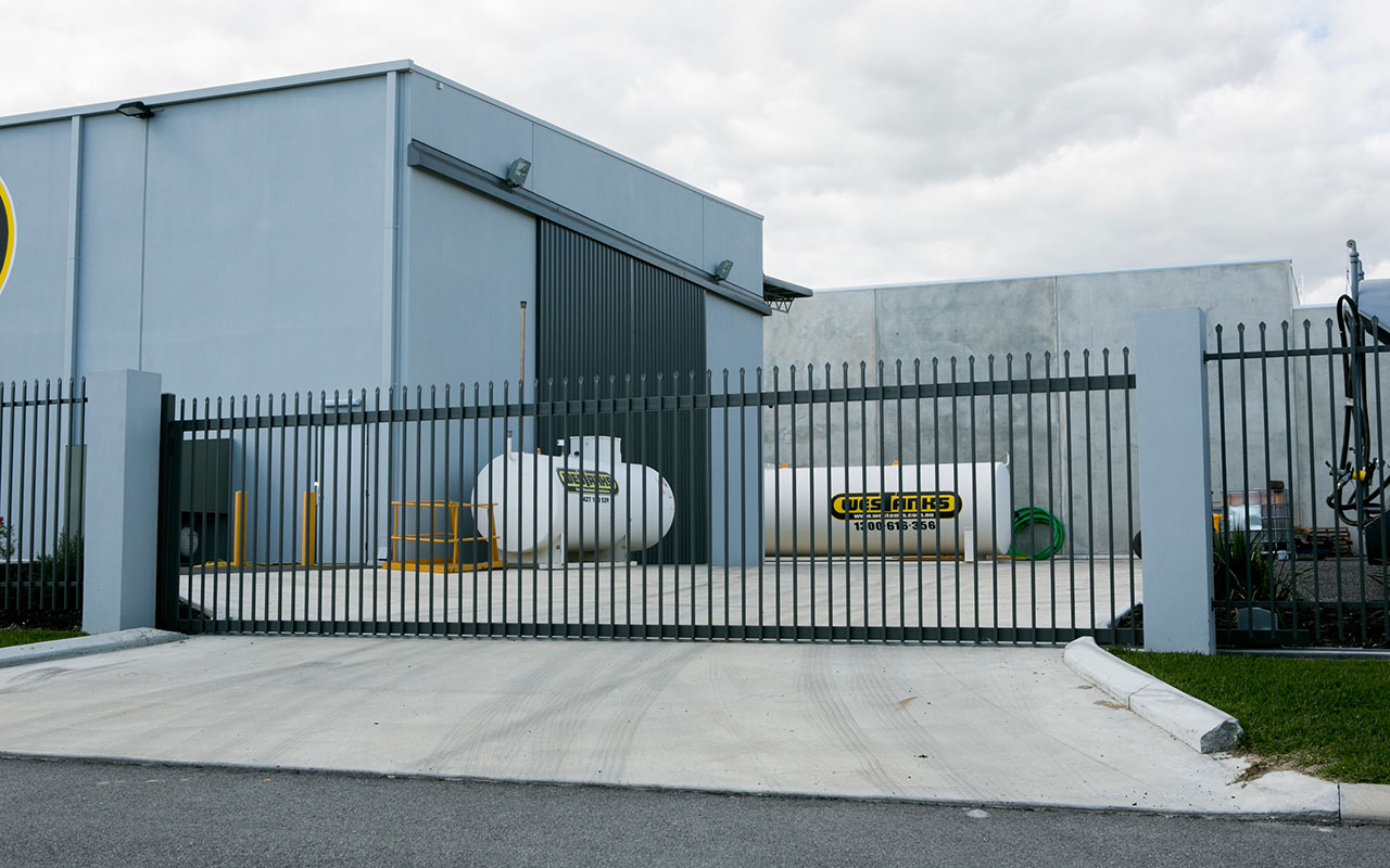 Commercial Automatic Gates,Industrial Automatic Gates, Swinging and Sliding Gates